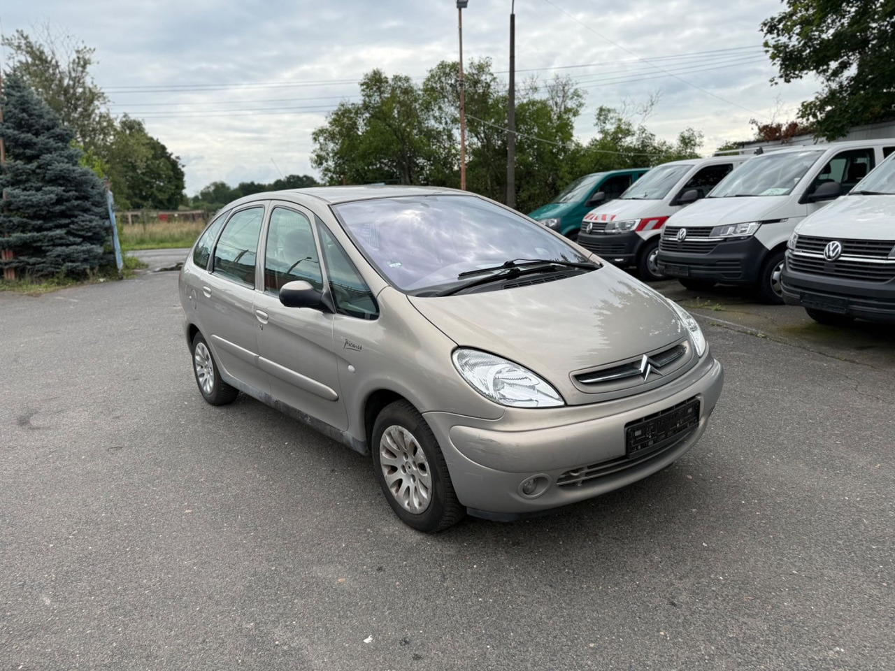Citroën Xsara Picasso 1.8 16V Exclusive - Mobil sedan: gambar 2 Citroën Xsara Picasso 1.8 16V Exclusive - Mobil sedan: gambar 2