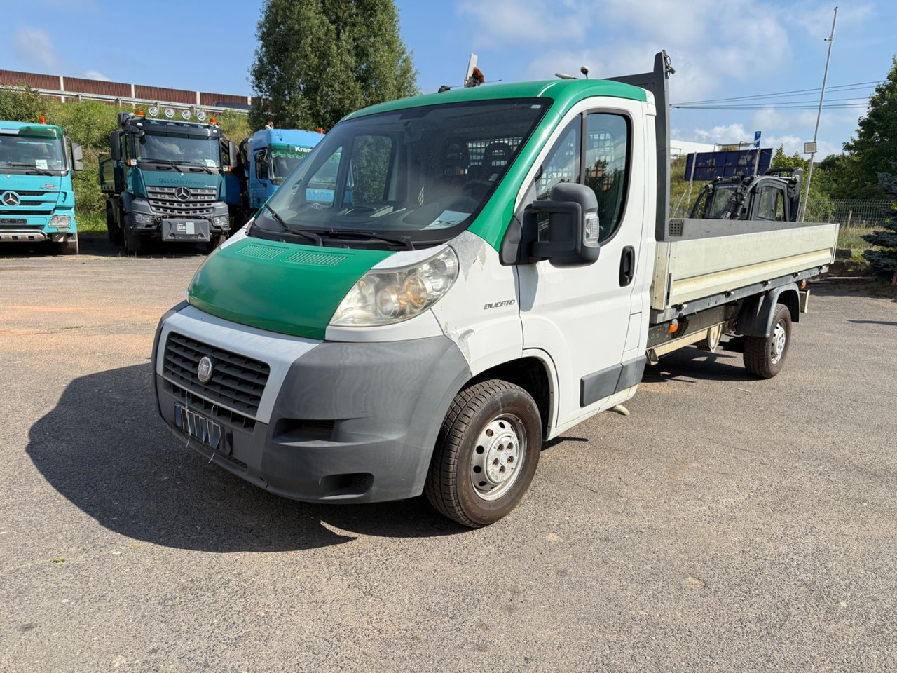 Fiat Ducato Pritsche 35 120 L4 - Van flatbed: gambar 3 Fiat Ducato Pritsche 35 120 L4 - Van flatbed: gambar 3