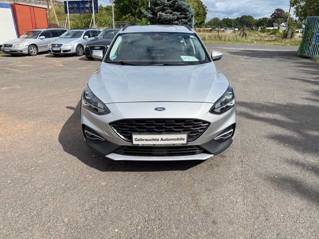 Ford Focus Turnier Active - Station wagon: gambar 1 Ford Focus Turnier Active - Station wagon: gambar 1