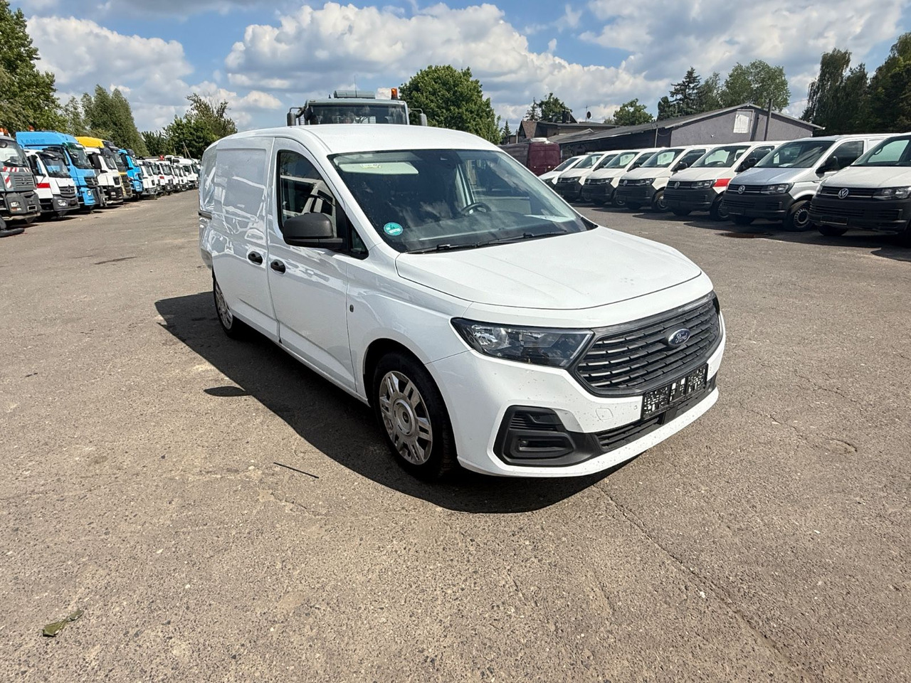Ford Transit Connect Trend L2 Kasten - Van kecil: gambar 1 Ford Transit Connect Trend L2 Kasten - Van kecil: gambar 1