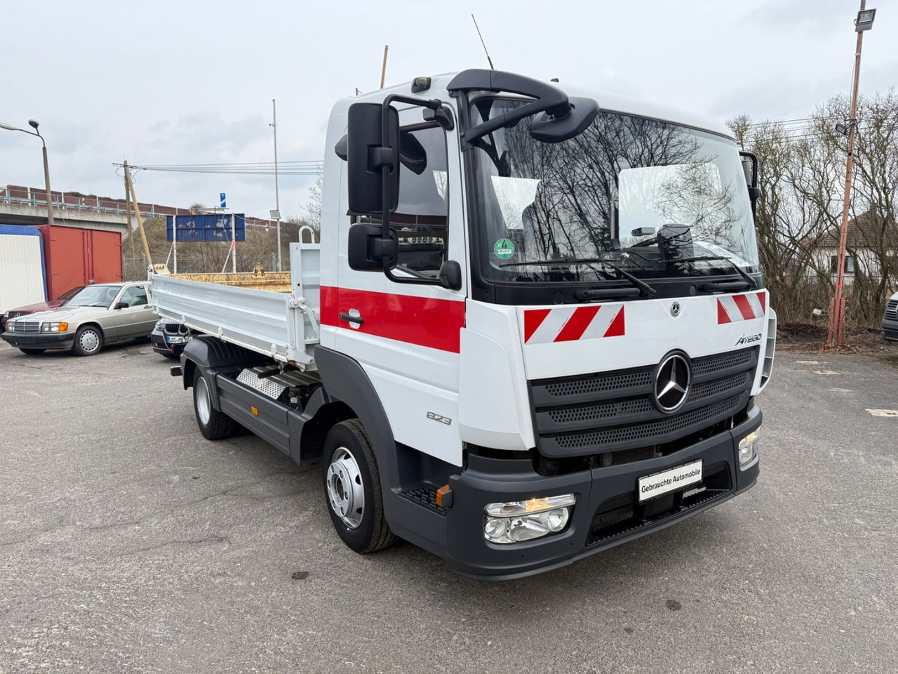 Mercedes-Benz Atego 823 Kipper - Truk jungkit: gambar 2 Mercedes-Benz Atego 823 Kipper - Truk jungkit: gambar 2