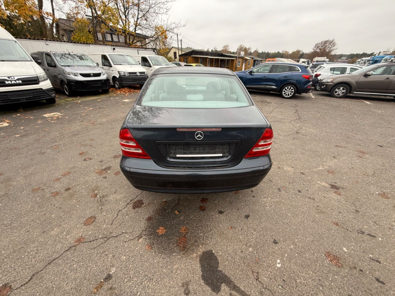 Mercedes-Benz C 180 T CLASSIC - Mobil: gambar 5 Mercedes-Benz C 180 T CLASSIC - Mobil: gambar 5