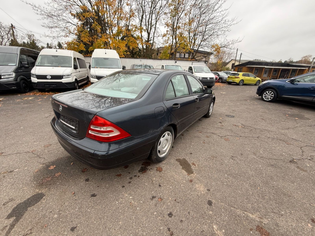 Mercedes-Benz C 180 T CLASSIC - Mobil: gambar 4 Mercedes-Benz C 180 T CLASSIC - Mobil: gambar 4