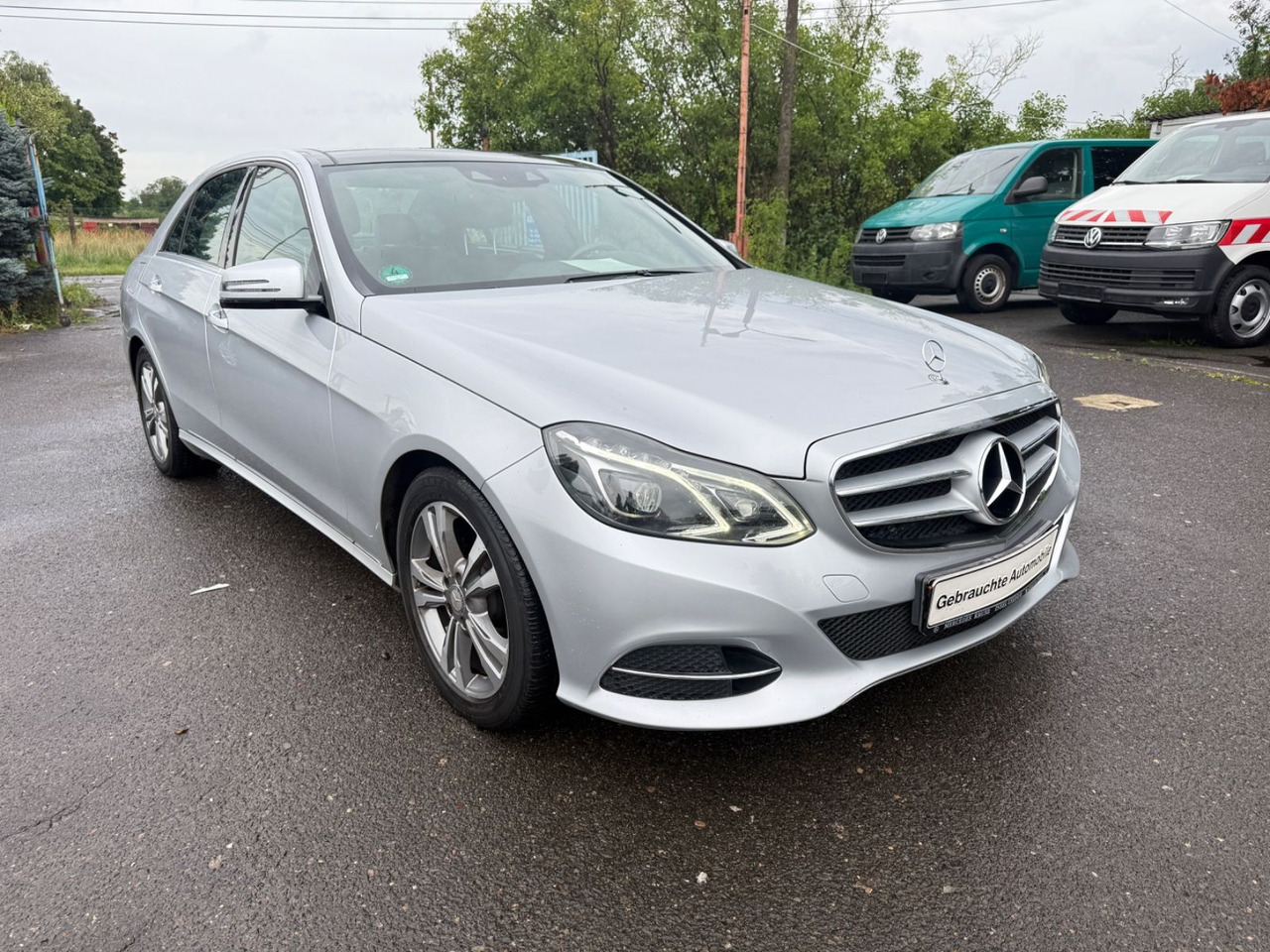 Mercedes-Benz E 300 E -Klasse Lim. E 300 BlueTec - Mobil sedan: gambar 2 Mercedes-Benz E 300 E -Klasse Lim. E 300 BlueTec - Mobil sedan: gambar 2