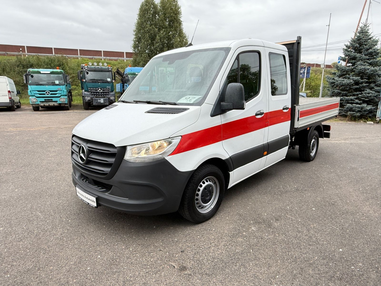 Mercedes-Benz Sprinter 217 Pritsche DoKa - Van flatbed, Van kombi: gambar 3 Mercedes-Benz Sprinter 217 Pritsche DoKa - Van flatbed, Van kombi: gambar 3