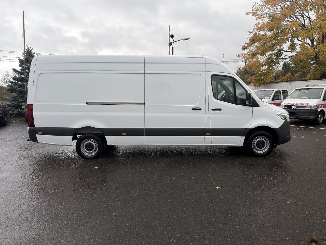Mercedes-Benz Sprinter 317 CDI - Van panel: gambar 5 Mercedes-Benz Sprinter 317 CDI - Van panel: gambar 5