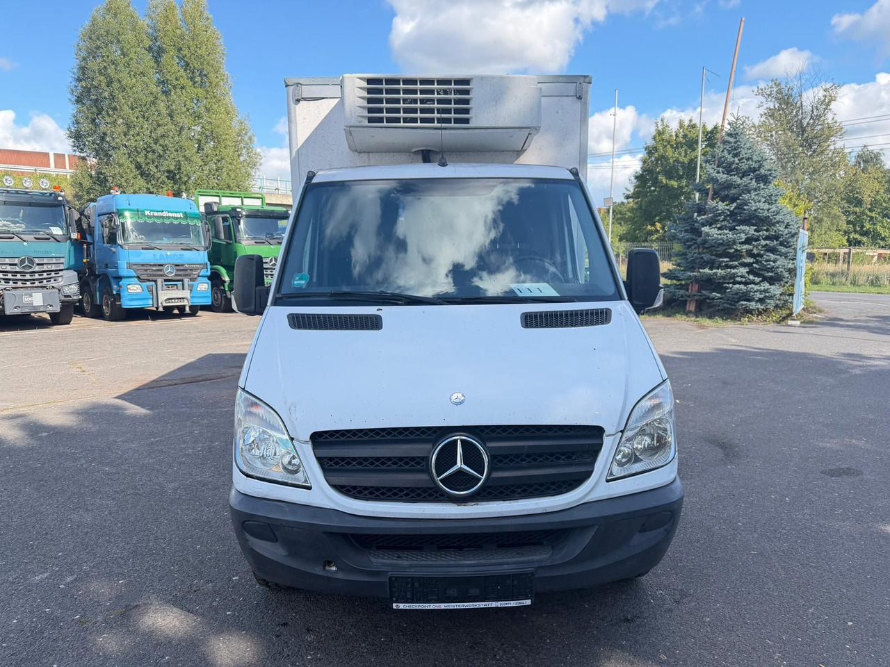 Mercedes-Benz Sprinter II Pritsch.316 CDI Bis zu -32 - Van berpendingin: gambar 1 Mercedes-Benz Sprinter II Pritsch.316 CDI Bis zu -32 - Van berpendingin: gambar 1