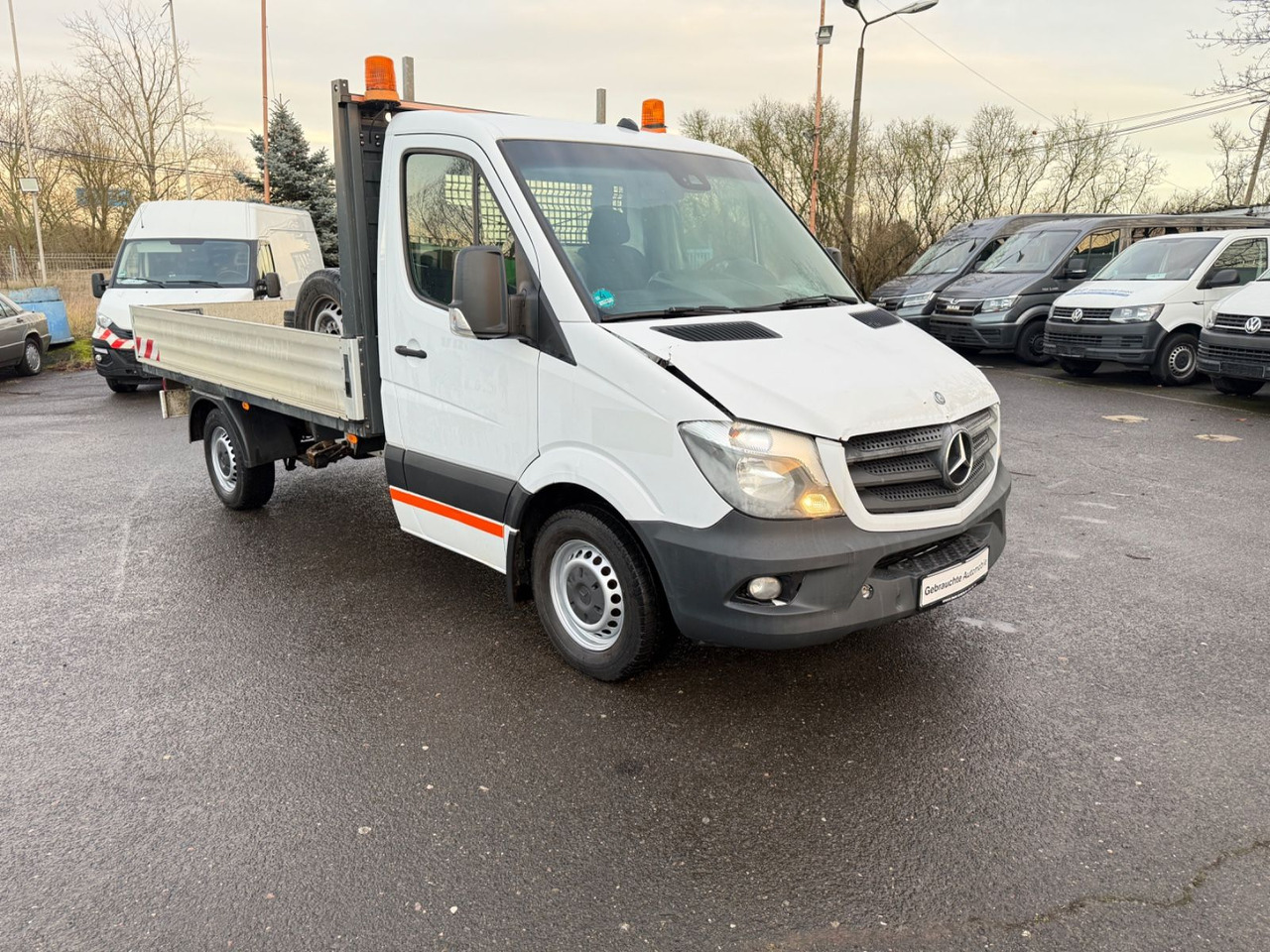 Mercedes-Benz Sprinter II Pritsche 313 CDI - Van flatbed: gambar 2 Mercedes-Benz Sprinter II Pritsche 313 CDI - Van flatbed: gambar 2