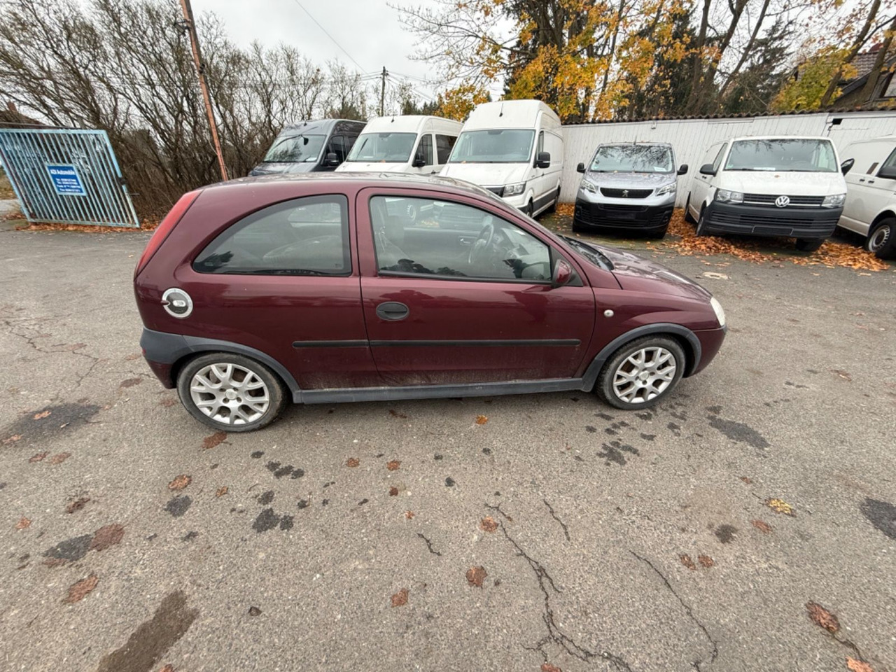 Opel Corsa 1.4 16V Elegance - Mobil sedan: gambar 3 Opel Corsa 1.4 16V Elegance - Mobil sedan: gambar 3