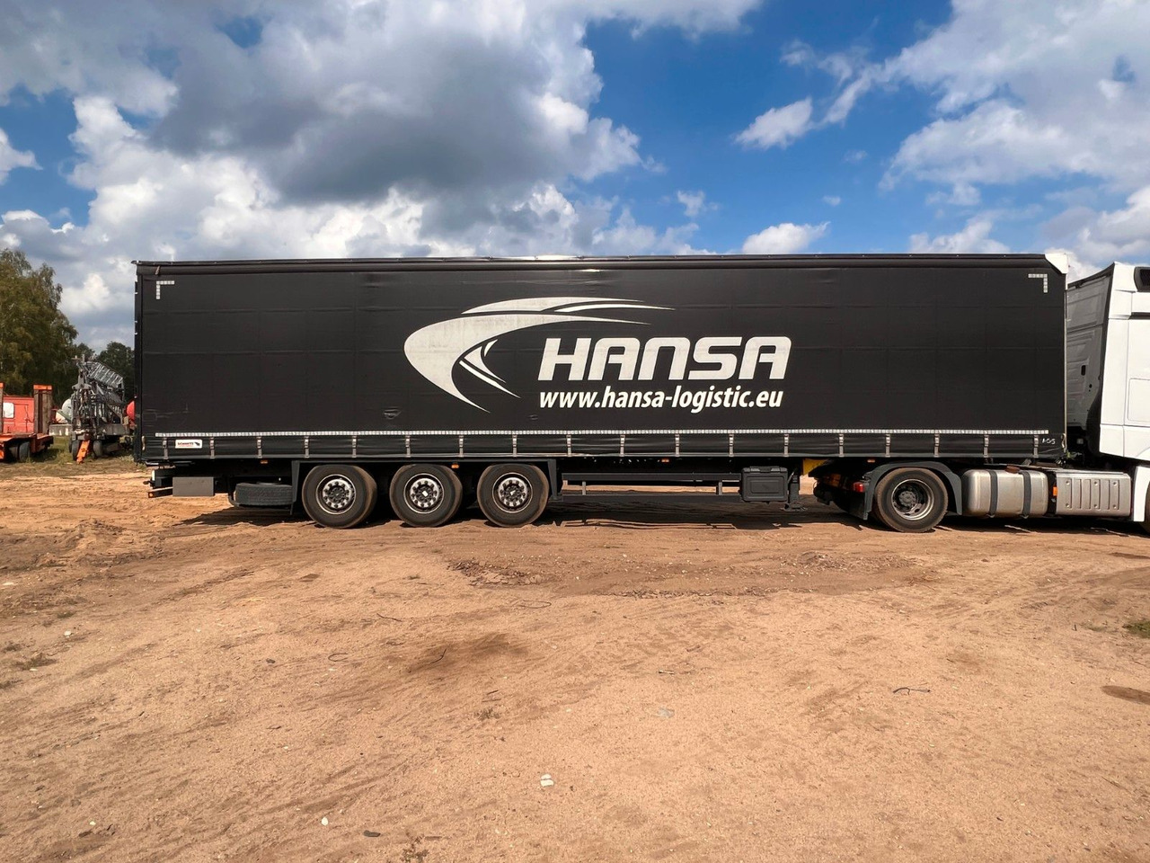 Schmitz Cargobull SCB S3T - Semi-trailer dengan terpal samping: gambar 3 Schmitz Cargobull SCB S3T - Semi-trailer dengan terpal samping: gambar 3