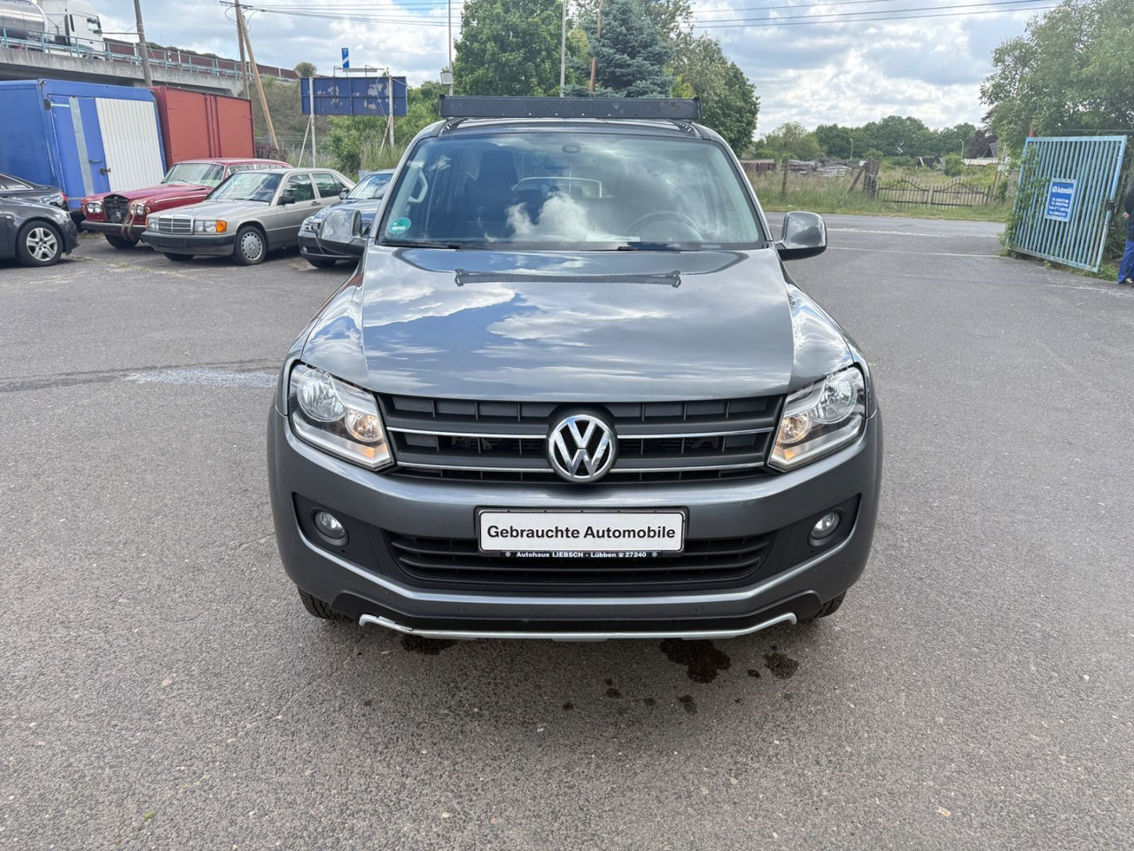 Volkswagen Amarok Trendline DoubleCab 4Motion - Mobil SUV: gambar 1 Volkswagen Amarok Trendline DoubleCab 4Motion - Mobil SUV: gambar 1