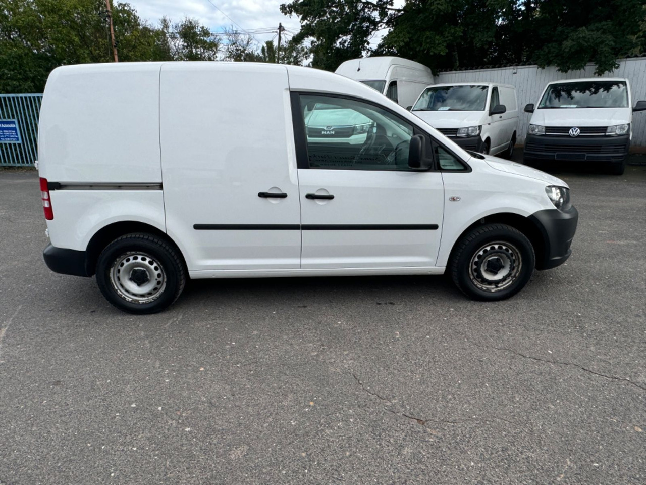Volkswagen Caddy EcoProfi - Van kecil: gambar 5 Volkswagen Caddy EcoProfi - Van kecil: gambar 5