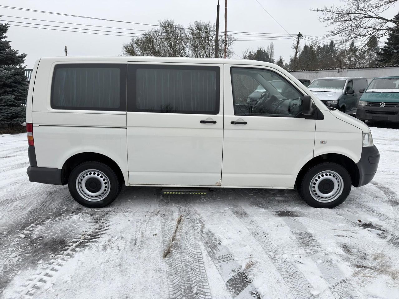 Volkswagen T5 Transporter 9 Sitzplätze - Bus mini, Van penumpang: gambar 5 Volkswagen T5 Transporter 9 Sitzplätze - Bus mini, Van penumpang: gambar 5