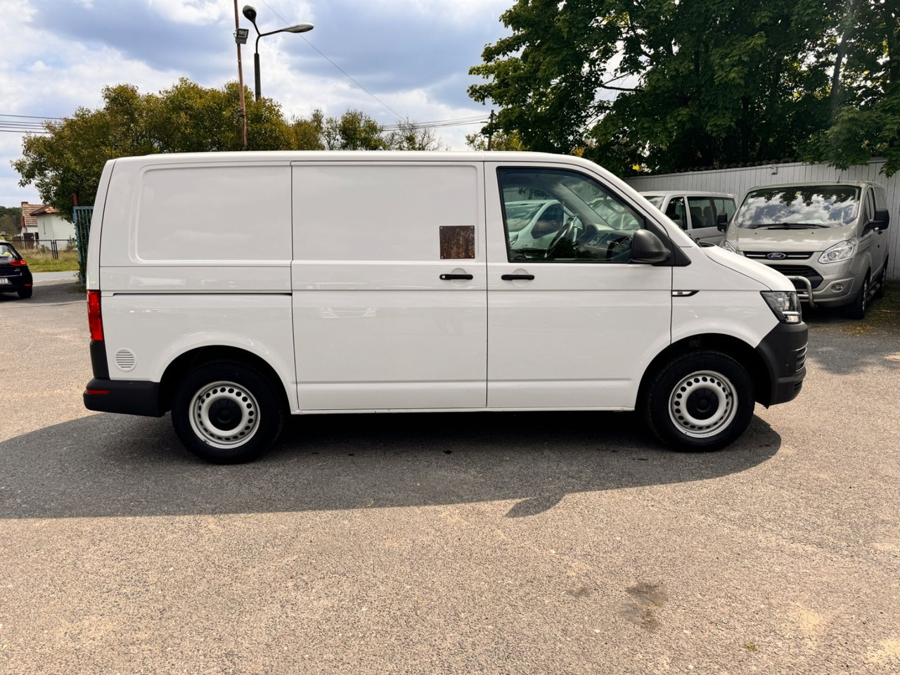 Volkswagen T6 Transporter 2.0 TDI 49 tkm - Van kecil: gambar 5 Volkswagen T6 Transporter 2.0 TDI 49 tkm - Van kecil: gambar 5