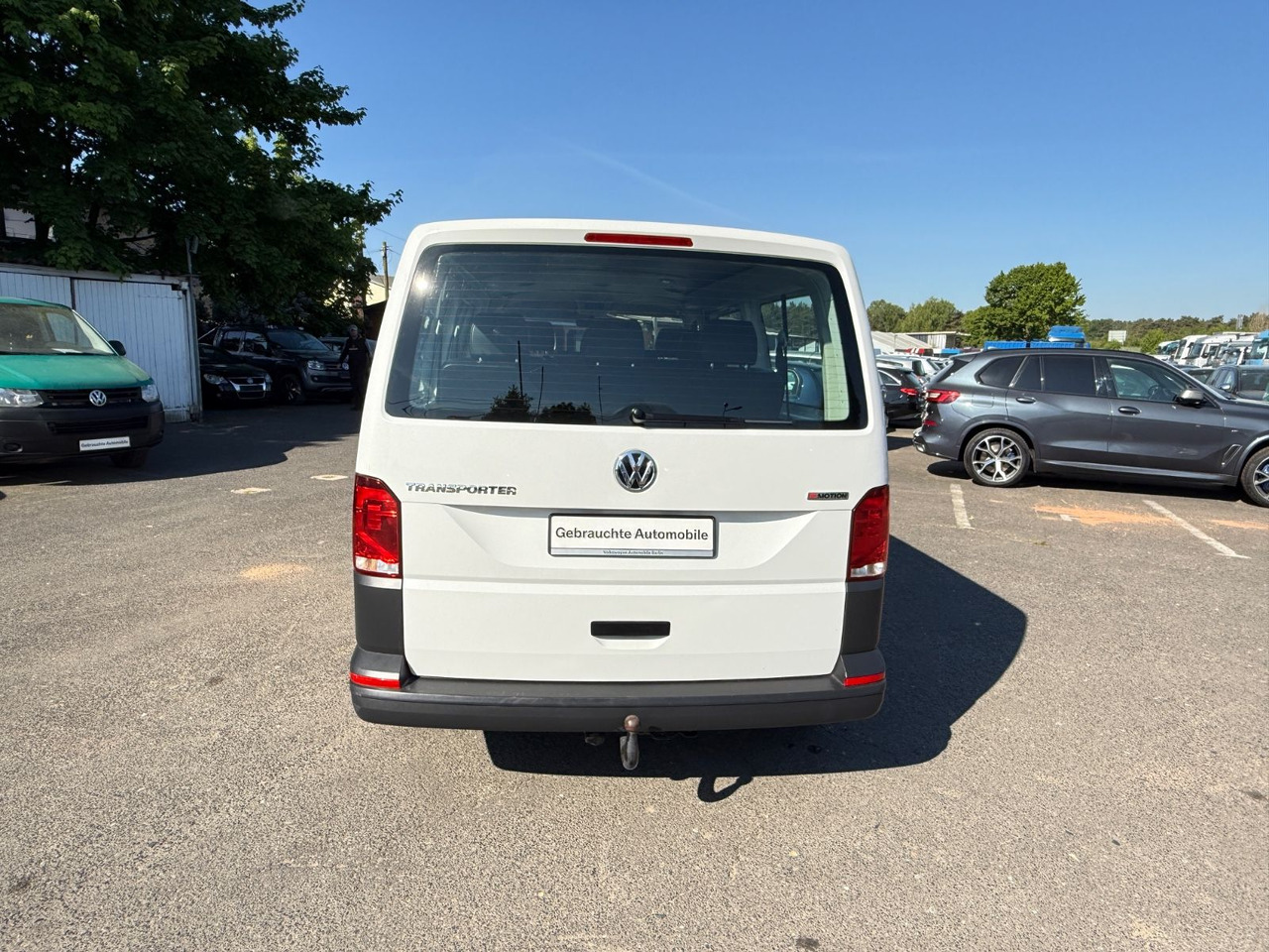 Volkswagen T6 Transporter Kombi lang 4MOTION - Van penumpang: gambar 4 Volkswagen T6 Transporter Kombi lang 4MOTION - Van penumpang: gambar 4
