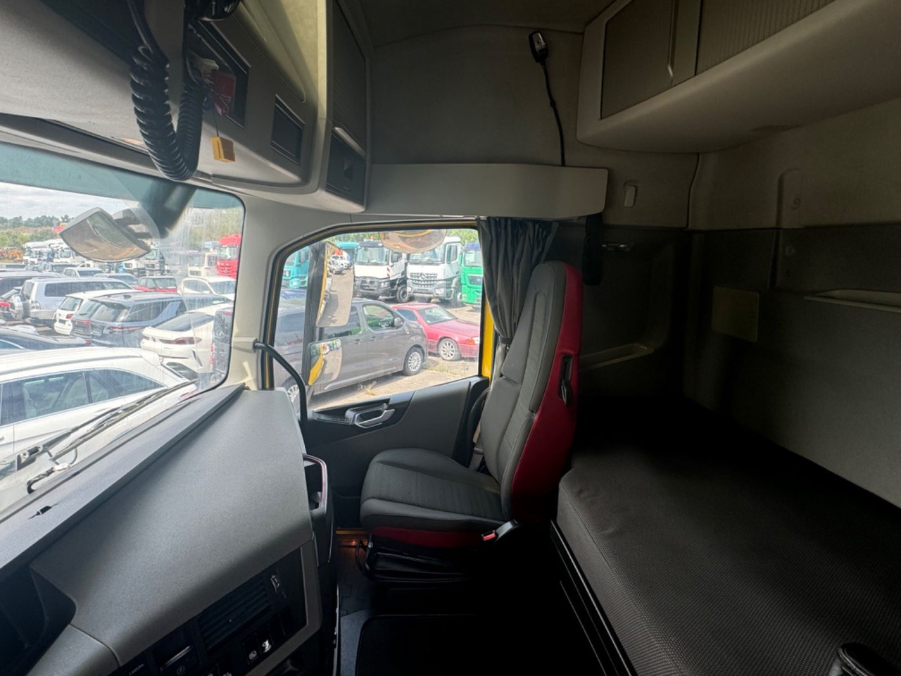 Hook lift Volvo FH 460: gambar 10