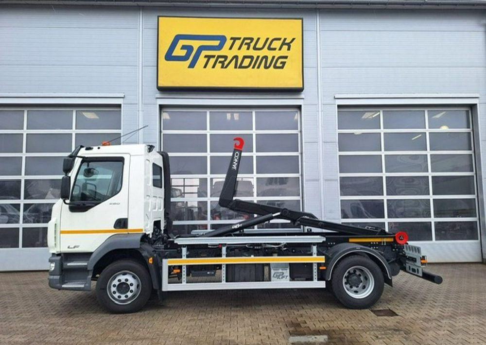 DAF LF 55 260 - Truk sampah: gambar 4 DAF LF 55 260 - Truk sampah: gambar 4