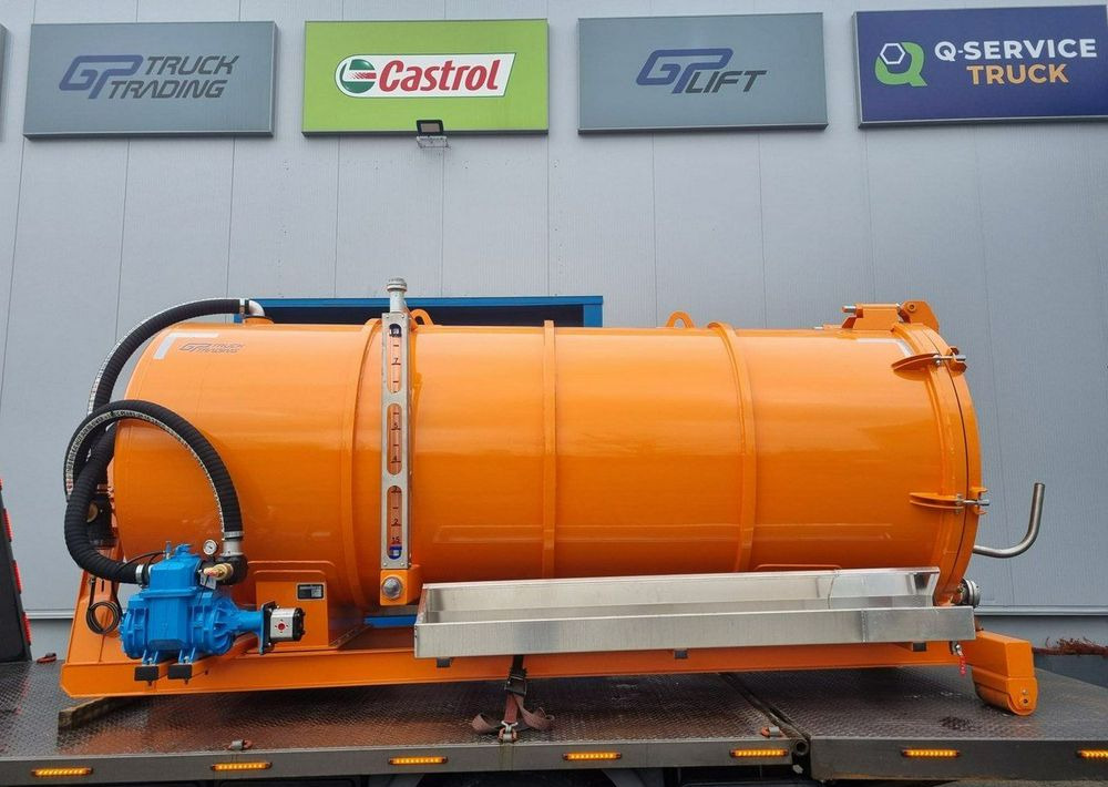 Inny Zabudowa asenizacyjna Janco/GP Lift 8 m3 - Semi-trailer tangki: gambar 1 Inny Zabudowa asenizacyjna Janco/GP Lift 8 m3 - Semi-trailer tangki: gambar 1