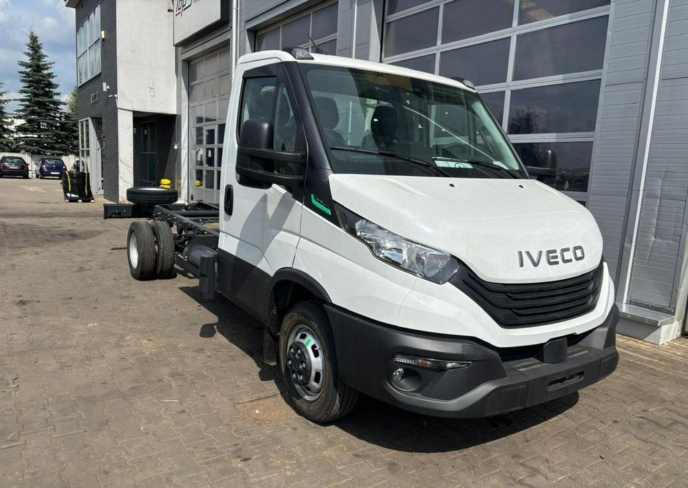 Iveco Daily CNG - Truk sasis: gambar 4 Iveco Daily CNG - Truk sasis: gambar 4