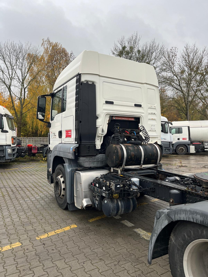 MAN TGS 18.400 - Tractor head: gambar 3 MAN TGS 18.400 - Tractor head: gambar 3