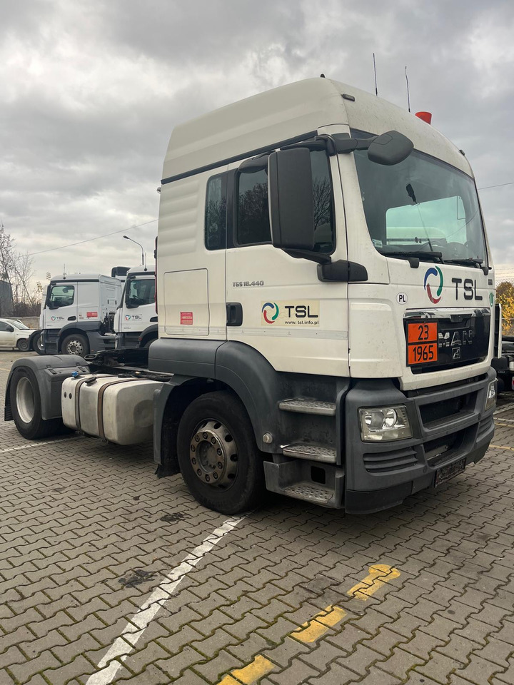 MAN TGS 18.400 - Tractor head: gambar 3 MAN TGS 18.400 - Tractor head: gambar 3