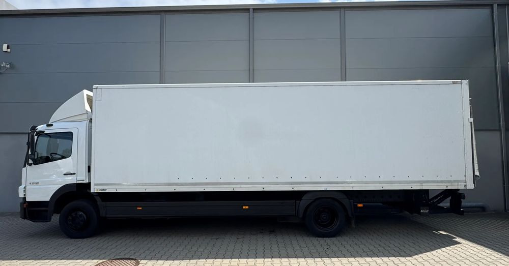 Mercedes-Benz atego - Truk berpendingin: gambar 4 Mercedes-Benz atego - Truk berpendingin: gambar 4