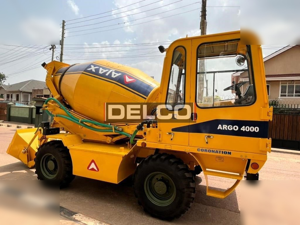 AJAX ARGO 4000 - Truk pengaduk beton: gambar 1 AJAX ARGO 4000 - Truk pengaduk beton: gambar 1