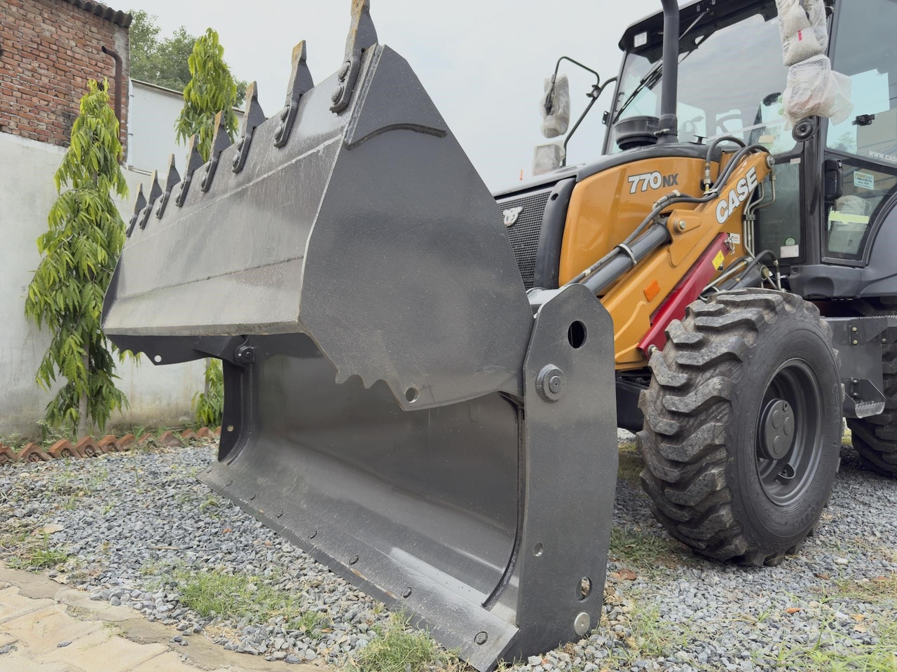 CASE 770NX MAGNUM - Backhoe loader: gambar 4 CASE 770NX MAGNUM - Backhoe loader: gambar 4