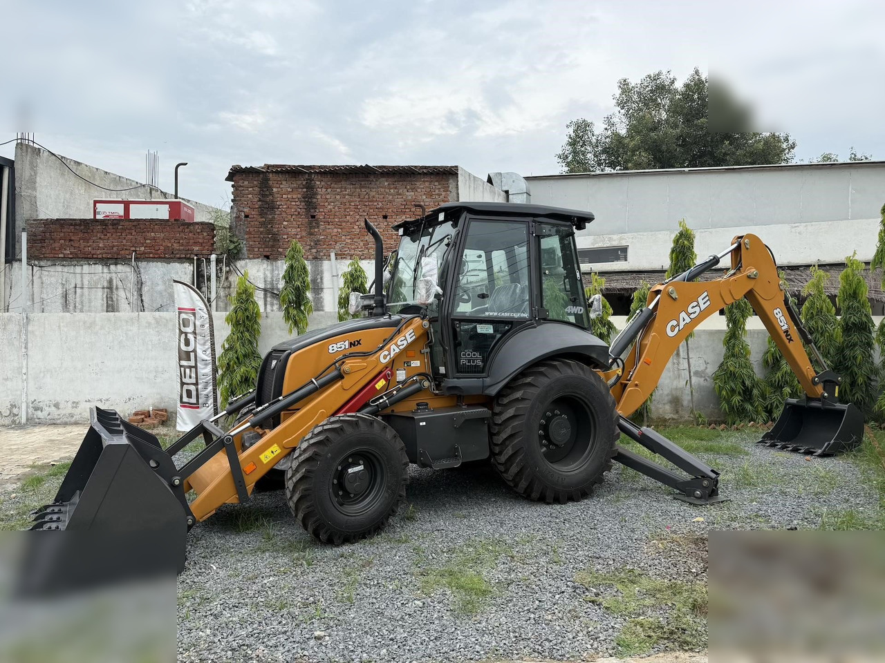 CASE 851NX CP - Backhoe loader: gambar 2 CASE 851NX CP - Backhoe loader: gambar 2