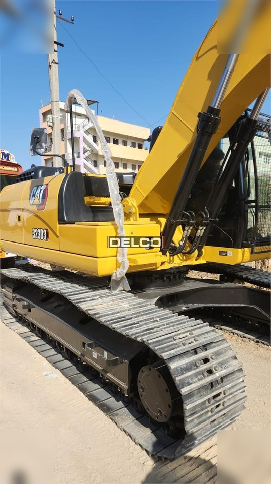 Ekskavator perayap baru CATERPILLAR 323D3: gambar 10