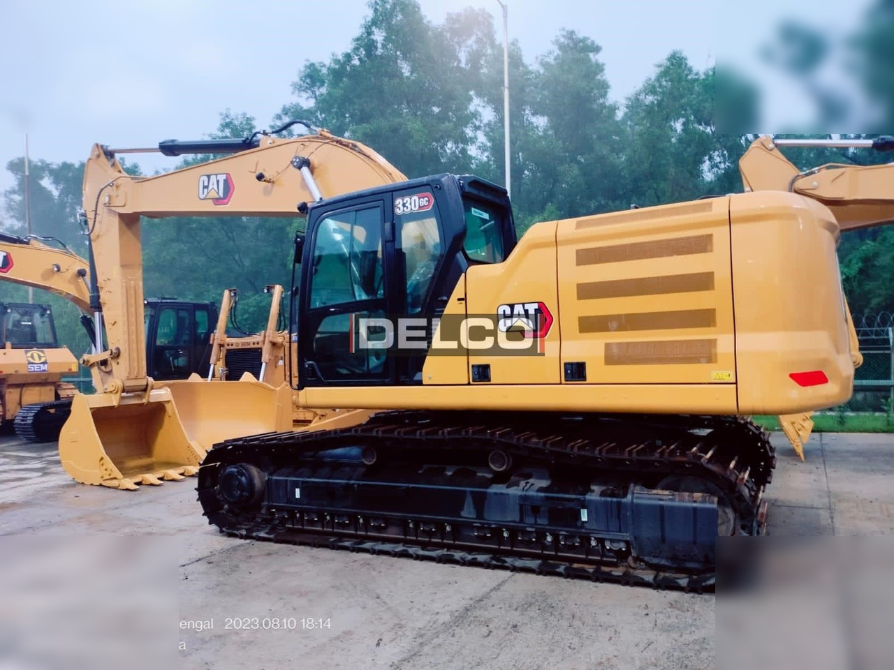 CATERPILLAR 330GC - Ekskavator perayap: gambar 1 CATERPILLAR 330GC - Ekskavator perayap: gambar 1
