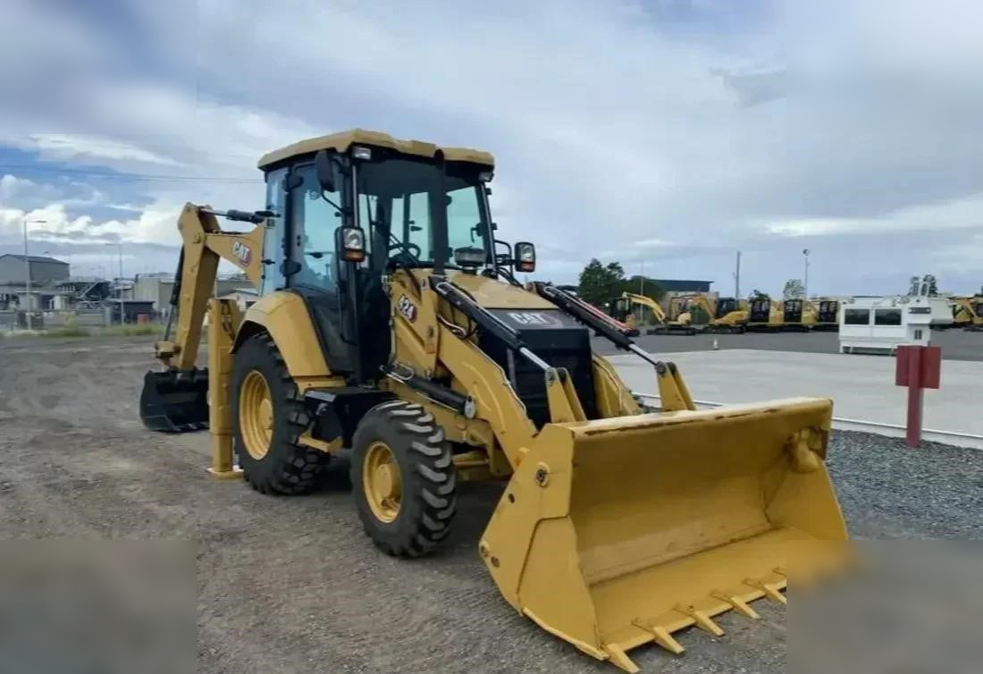 CATERPILLAR 424 - Backhoe loader: gambar 1 CATERPILLAR 424 - Backhoe loader: gambar 1