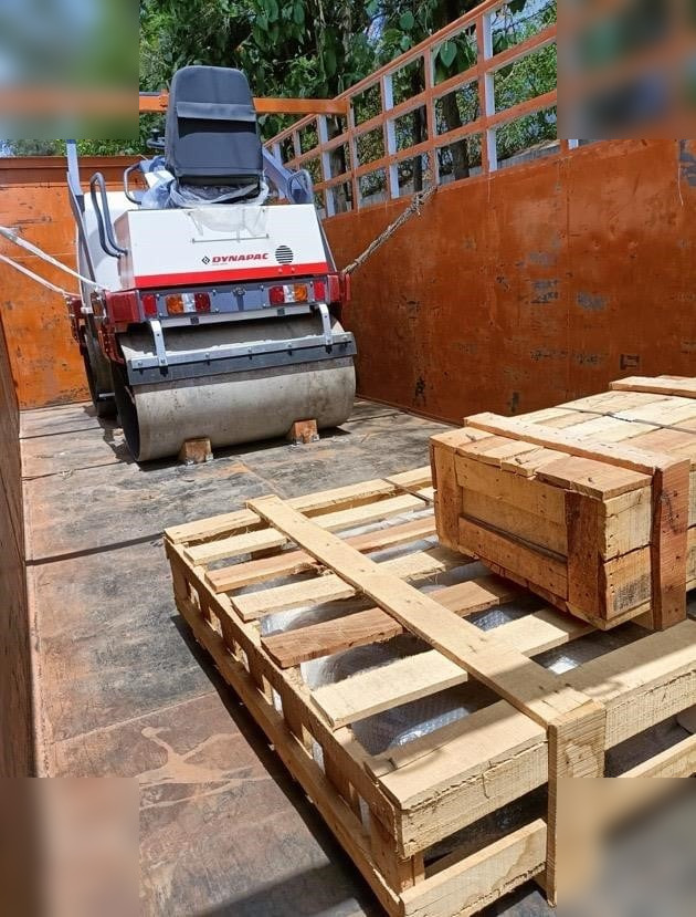 DYNAPAC CC125 - Roller: gambar 2 DYNAPAC CC125 - Roller: gambar 2