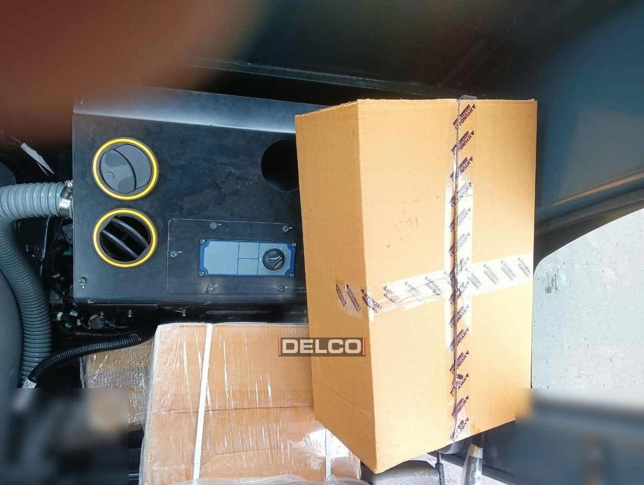 Ekskavator perayap baru HYUNDAI ROBEX 215 SMART PLUS: gambar 14 Ekskavator perayap baru HYUNDAI ROBEX 215 SMART PLUS: gambar 14