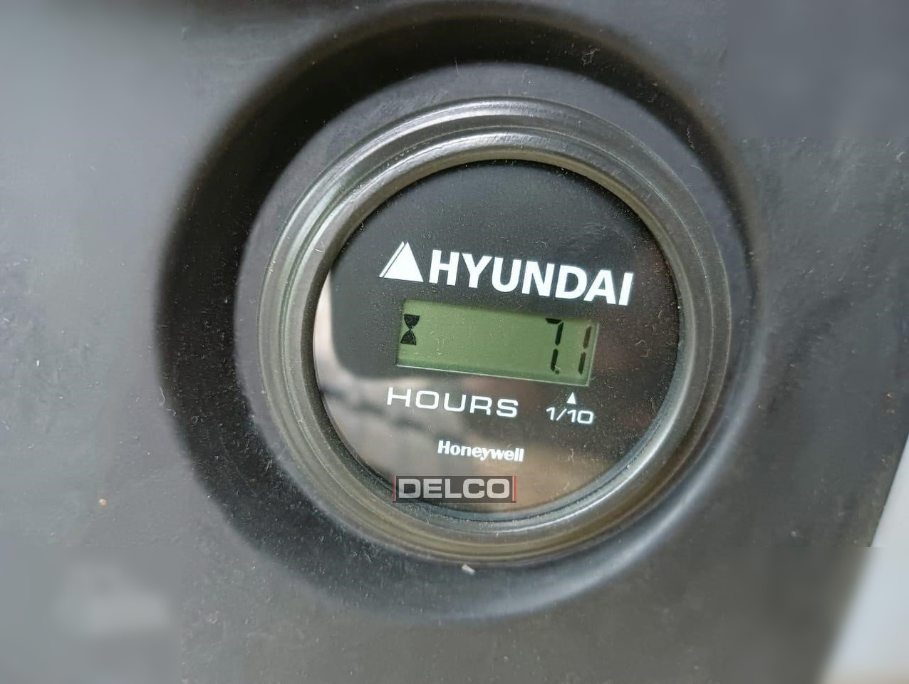 Ekskavator perayap baru HYUNDAI ROBEX 215L SMART: gambar 18