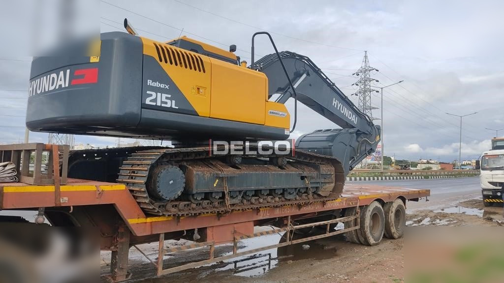 HYUNDAI ROBEX 215L SMART - Ekskavator perayap: gambar 4 HYUNDAI ROBEX 215L SMART - Ekskavator perayap: gambar 4