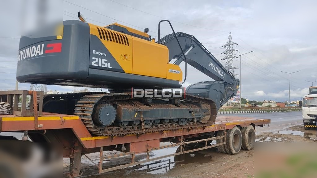 Ekskavator perayap baru HYUNDAI ROBEX 215L SMART: gambar 8