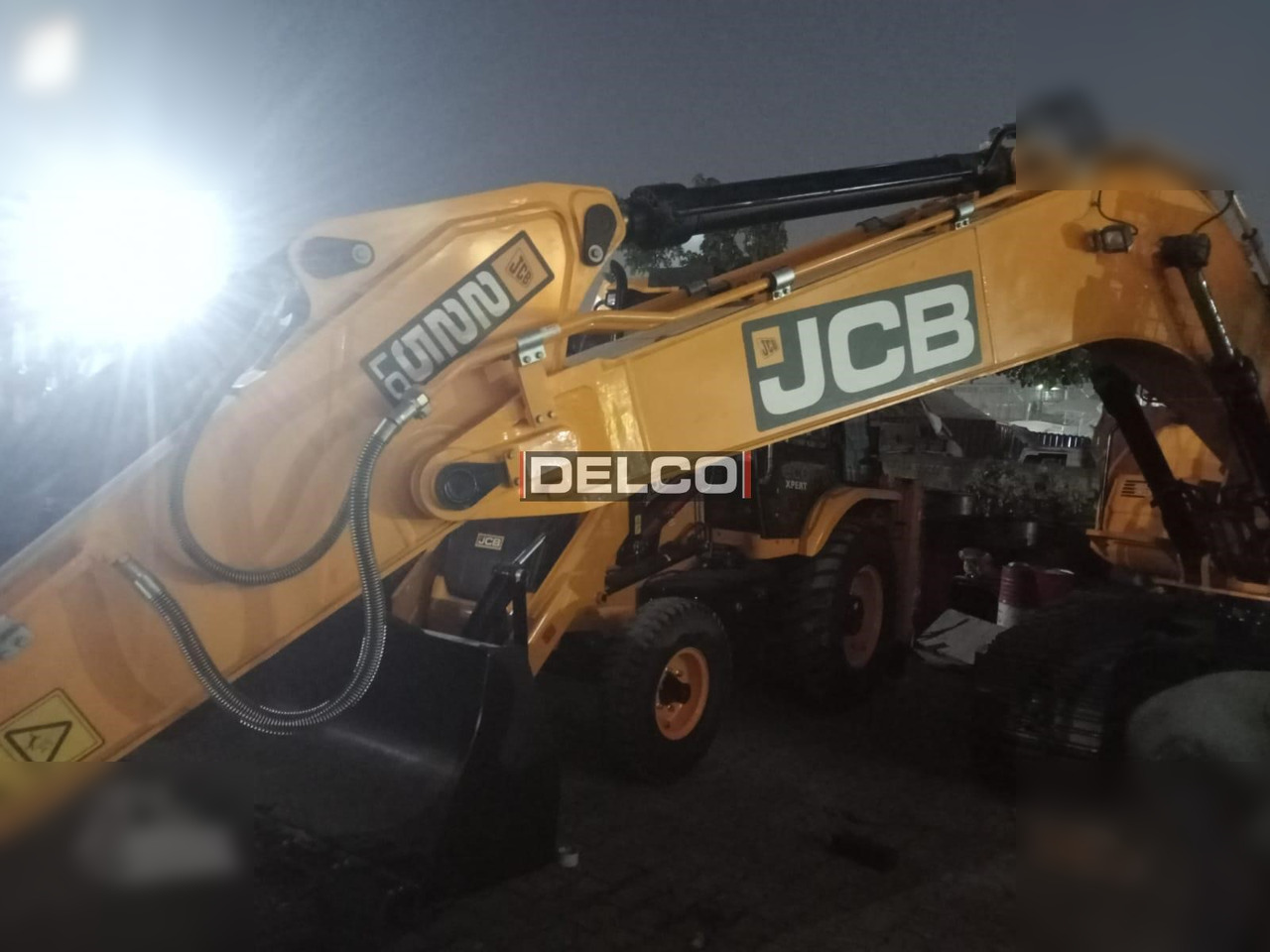 JCB 225 LC - Ekskavator perayap: gambar 4 JCB 225 LC - Ekskavator perayap: gambar 4
