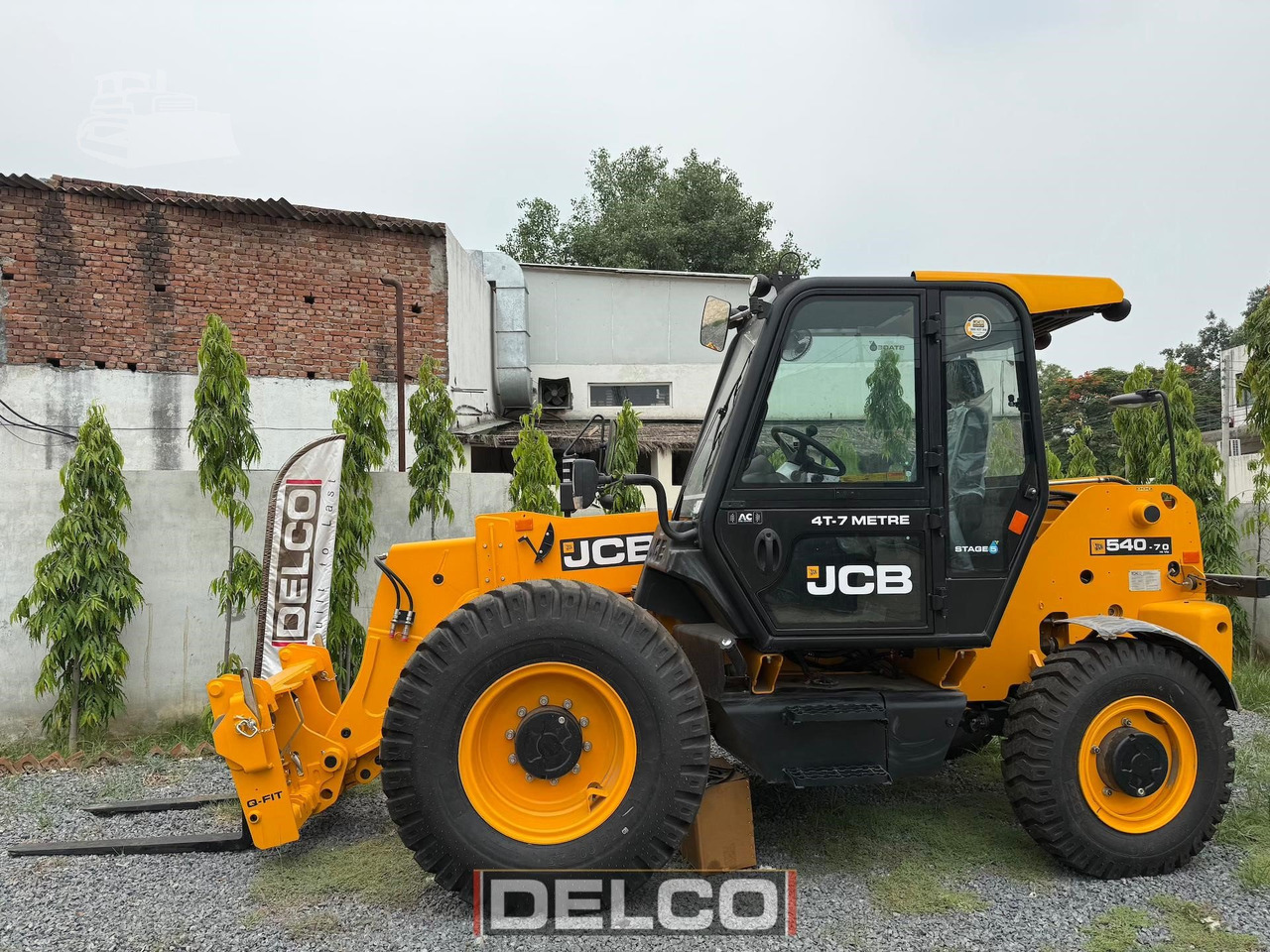 JCB 540-70 - Telehandler: gambar 1 JCB 540-70 - Telehandler: gambar 1