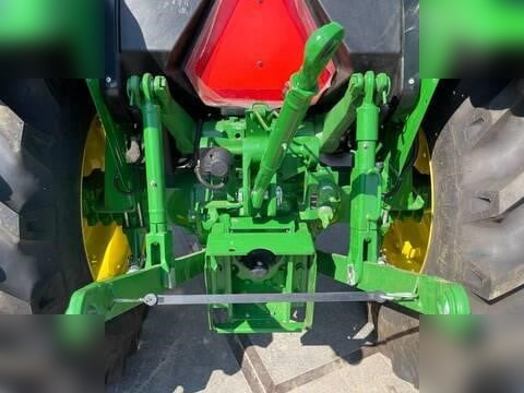 JOHN DEERE 5210 - Traktor: gambar 5 JOHN DEERE 5210 - Traktor: gambar 5