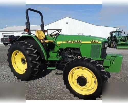 JOHN DEERE 5210 - Traktor: gambar 3 JOHN DEERE 5210 - Traktor: gambar 3