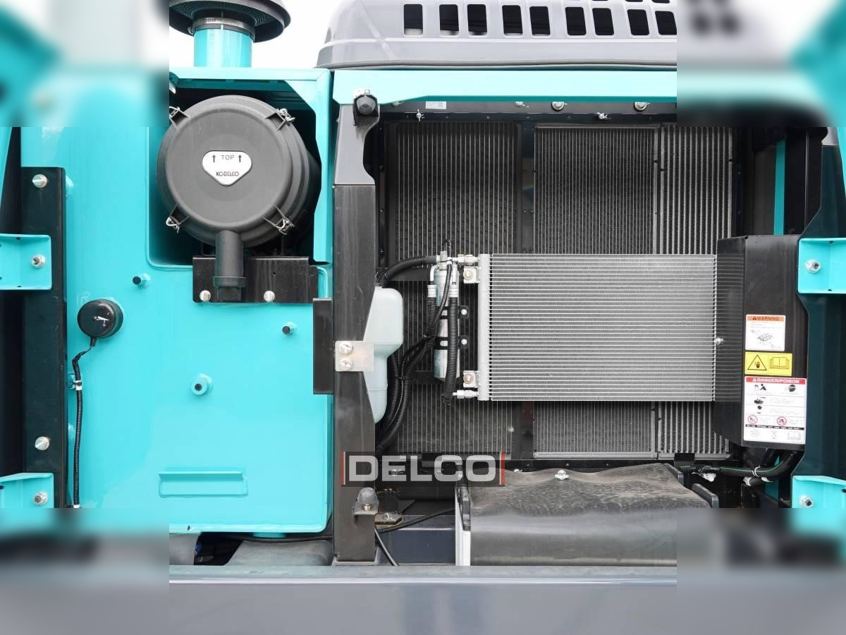 Ekskavator perayap baru KOBELCO SK220: gambar 11