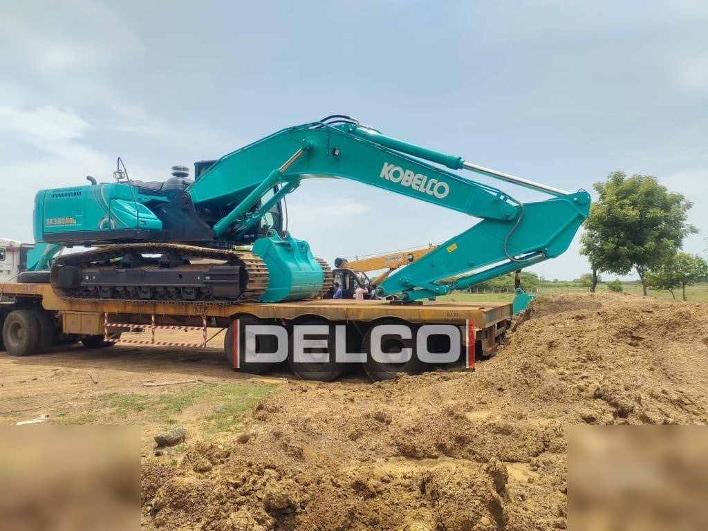 Ekskavator perayap baru KOBELCO SK380XD LC-10: gambar 7