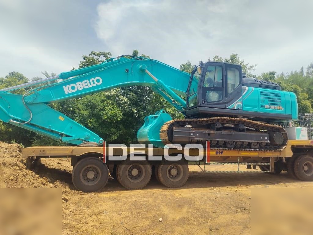 Ekskavator perayap baru KOBELCO SK380XD LC-10: gambar 13