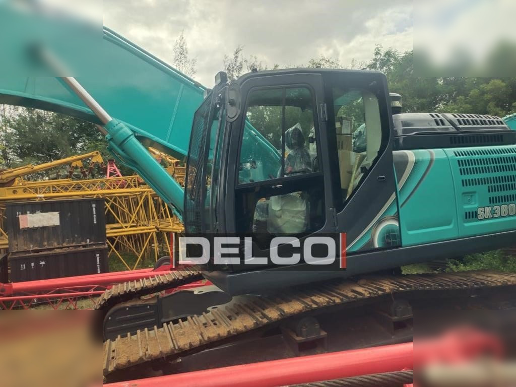 KOBELCO SK380XD LC-10 - Ekskavator perayap: gambar 4 KOBELCO SK380XD LC-10 - Ekskavator perayap: gambar 4