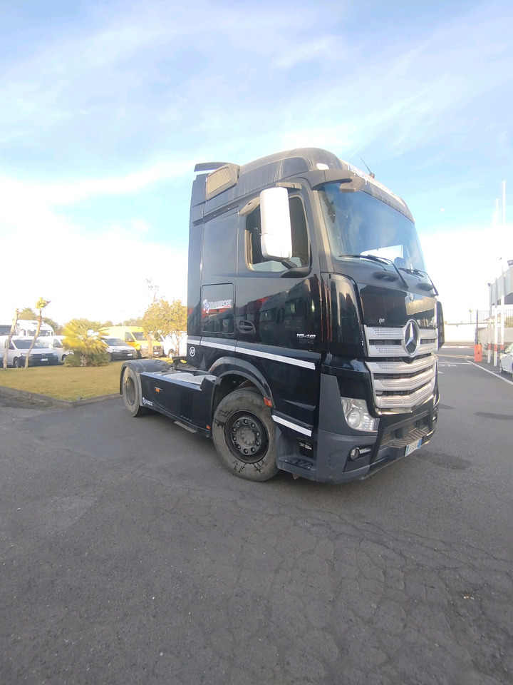 Mercedes Actros 1848 - Tractor head: gambar 4 Mercedes Actros 1848 - Tractor head: gambar 4
