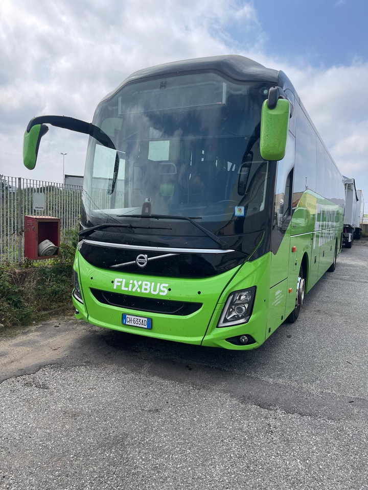 VOLVO 9700 - Bus pariwisata: gambar 2 VOLVO 9700 - Bus pariwisata: gambar 2
