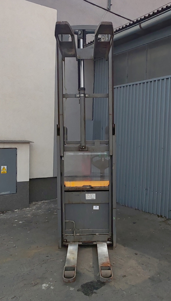 Jungheinrich EJC 112 2.5m/ flee lift/ 2105mh/ 2017y - Penumpuk: gambar 5 Jungheinrich EJC 112 2.5m/ flee lift/ 2105mh/ 2017y - Penumpuk: gambar 5