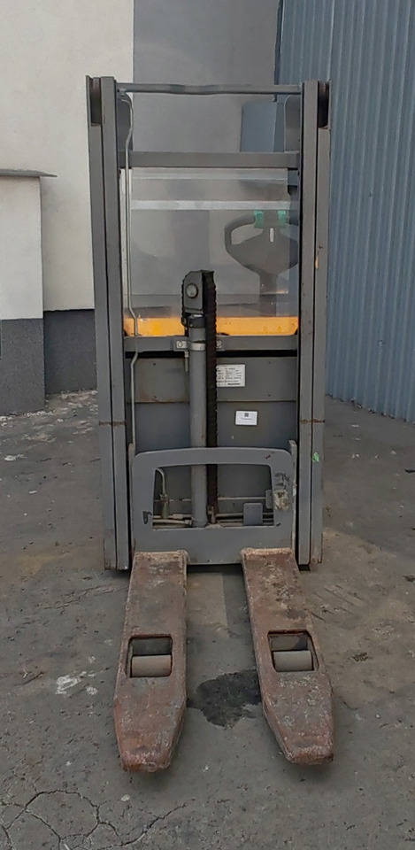 Jungheinrich EJC 112 2.5m/ flee lift/ 2105mh/ 2017y - Penumpuk: gambar 4 Jungheinrich EJC 112 2.5m/ flee lift/ 2105mh/ 2017y - Penumpuk: gambar 4