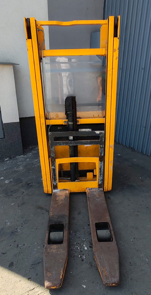 Jungheinrich EJC 112 2.5m/ free lift - Penumpuk: gambar 3 Jungheinrich EJC 112 2.5m/ free lift - Penumpuk: gambar 3